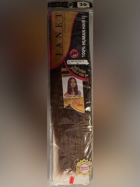 Janet Collection. 100% human hair. Yaky. 🌰